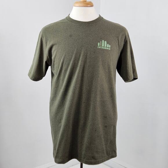 Patagonia 2017 Wilder Waters Collection Green T-Shirt Tee | Men's L | FLAWS - Picture 1 of 14